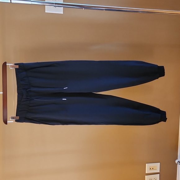 Lululemon On The Fly Jogger 28" - Picture 2 of 4